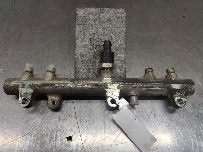 Recambio de rampa inyectora para fiat ducato furgoneta (244_) 2.8 td referencia OEM IAM 0445224009  