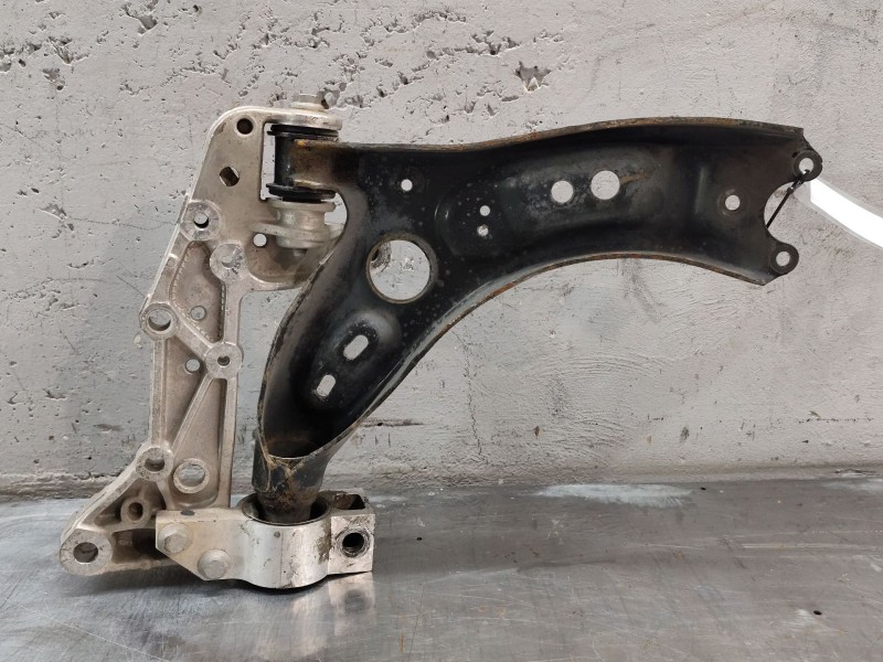 Recambio de brazo suspension inferior delantero izquierdo para seat leon (1p1) 1.6 tdi referencia OEM IAM 1k0199295e  
