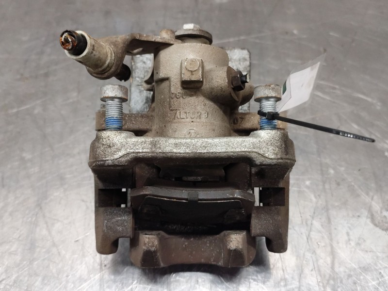 Recambio de pinza freno trasera izquierda para citroën c4 berlina lx referencia OEM IAM 9683853880  