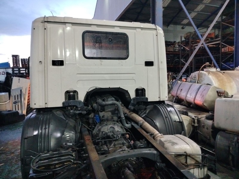 scania serie 4 (p 94 d) del año 2003