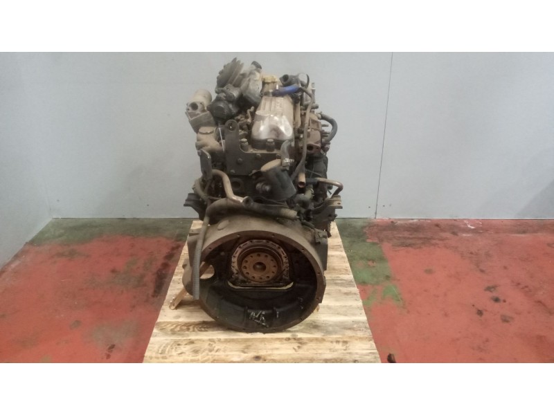 Recambio de despiece motor para nissan trucks atleon 140 referencia OEM IAM B440  