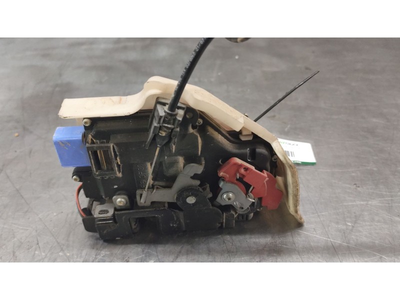 Recambio de cerradura puerta delantera derecha para volkswagen golf v (1k1) 1.9 tdi referencia OEM IAM   
