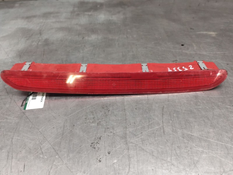 Recambio de luz central de freno para volkswagen golf v (1k1) 1.9 tdi referencia OEM IAM 1k6945097a  