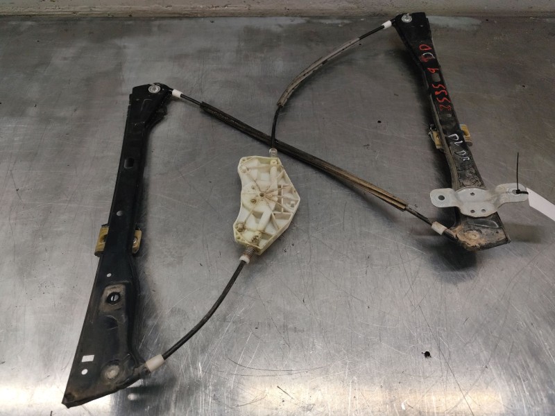 Recambio de elevalunas delantero derecho para volkswagen golf v (1k1) 1.9 tdi referencia OEM IAM   