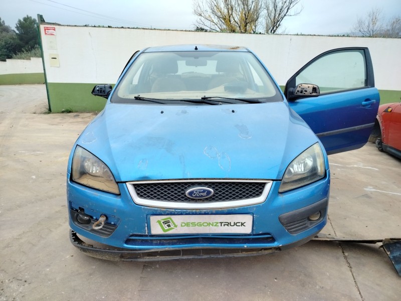 ford focus berlina (cap) del año 2004