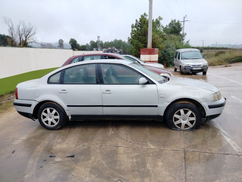 volkswagen passat berlina (3b2) del año 1998