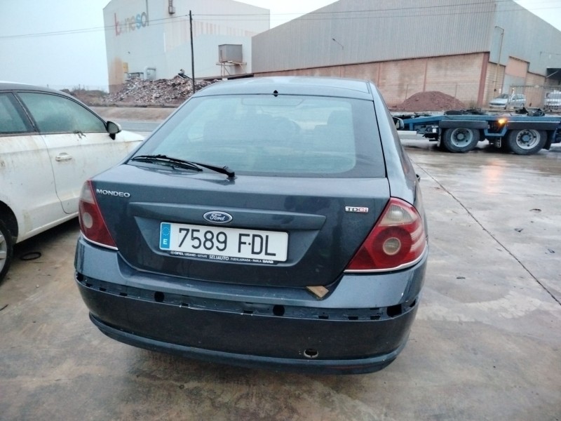 ford mondeo berlina (ge) del año 2003