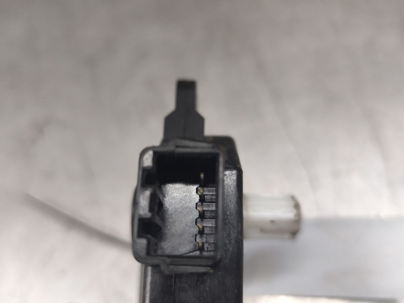 Recambio de motor apertura trampillas climatizador para hyundai i30 (gd) 1.6 crdi referencia OEM IAM   