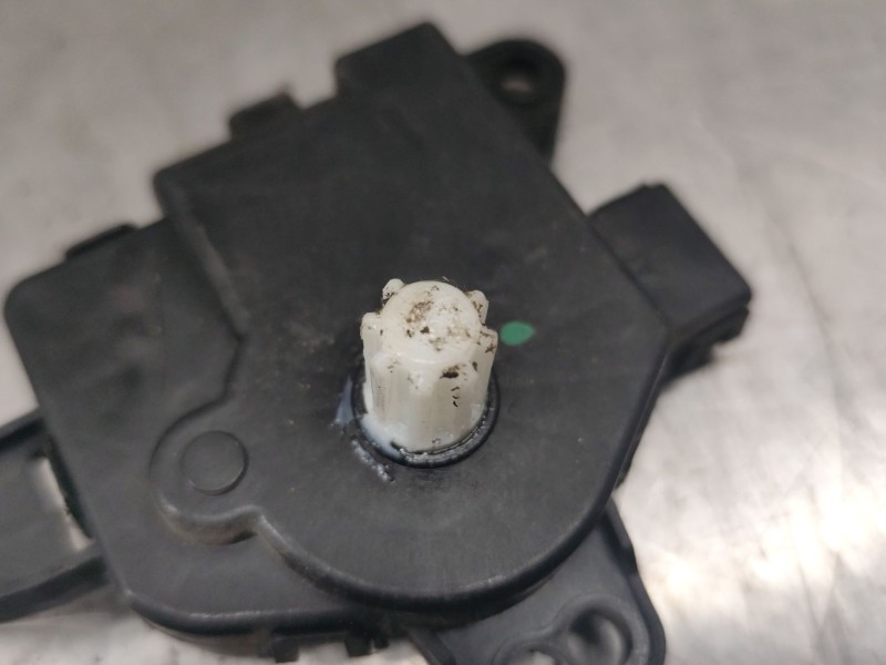 Recambio de motor apertura trampillas climatizador para hyundai i30 (gd) 1.6 crdi referencia OEM IAM   