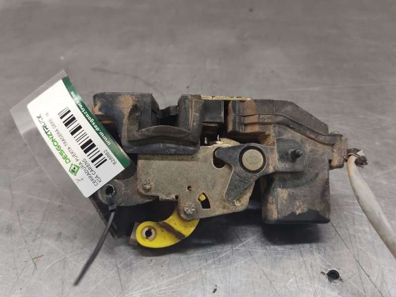 Recambio de cerradura puerta trasera derecha para kia carens 2.0 crdi ex monovolumen referencia OEM IAM   