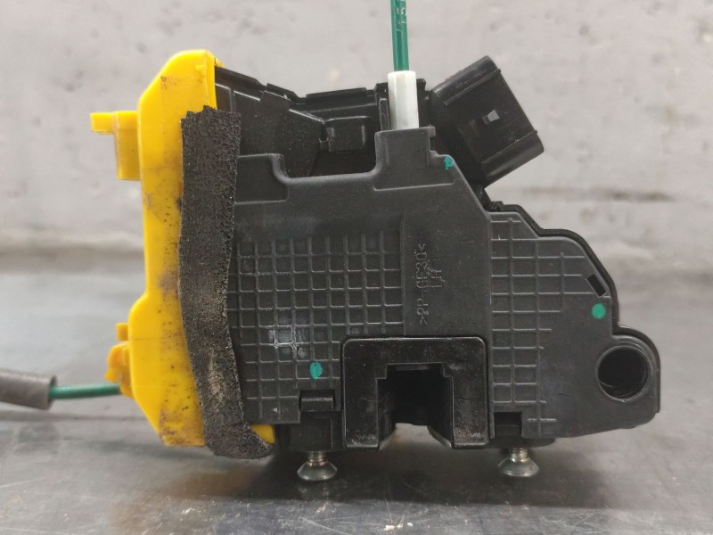 Recambio de cerradura puerta delantera izquierda para hyundai i30 (gd) 1.6 crdi referencia OEM IAM 81310A6100  