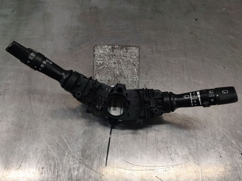 Recambio de mando multifuncion para hyundai i30 (gd) 1.6 crdi referencia OEM IAM 934101M631  