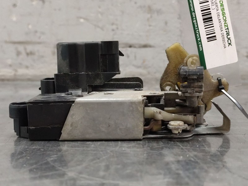 Recambio de cerradura puerta delantera derecha para fiat brava (182_) 1.4 12 v (182.ba) referencia OEM IAM   