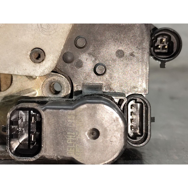 Recambio de cerradura puerta delantera derecha para fiat brava (182_) 1.4 12 v (182.ba) referencia OEM IAM   