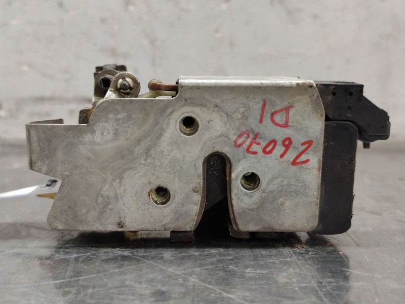 Recambio de cerradura puerta delantera izquierda para fiat brava (182_) 1.4 12 v (182.ba) referencia OEM IAM   