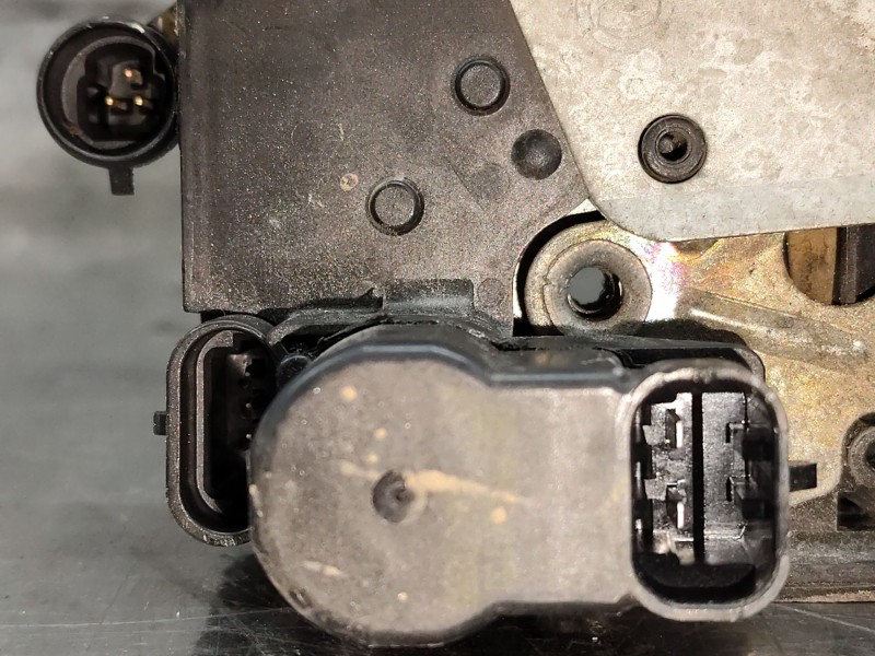 Recambio de cerradura puerta delantera izquierda para fiat brava (182_) 1.4 12 v (182.ba) referencia OEM IAM   