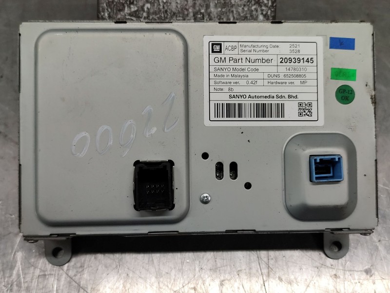 Recambio de pantalla multifuncion para opel astra j lim. excellence referencia OEM IAM 20939145  