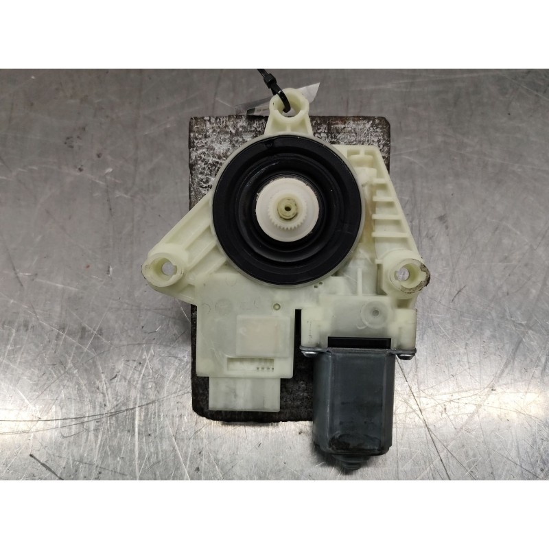 Recambio de motor elevalunas delantero derecho para skoda fabia iii (nj3) 1.4 tdi referencia OEM IAM 5JA959812K  