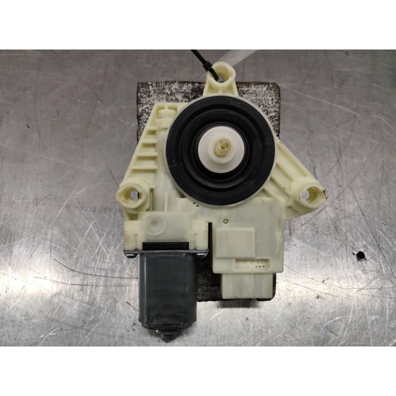 Recambio de motor elevalunas delantero izquierdo para skoda fabia iii (nj3) 1.4 tdi referencia OEM IAM 6V1959801B  