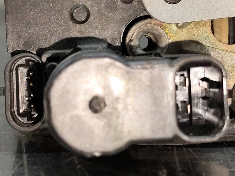 Recambio de cerradura puerta trasera izquierda para fiat brava (182_) 1.4 12 v (182.ba) referencia OEM IAM   