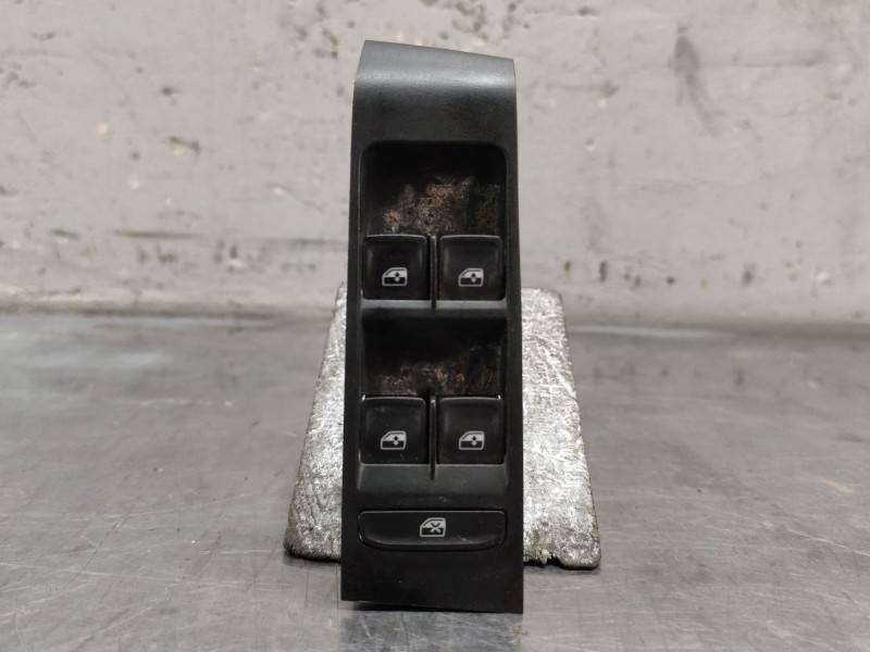 Recambio de mando elevalunas delantero izquierdo para skoda fabia iii (nj3) 1.4 tdi referencia OEM IAM   