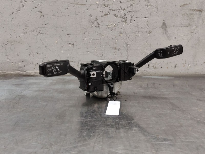 Recambio de mando multifuncion para skoda fabia iii (nj3) 1.4 tdi referencia OEM IAM 6C0953501  