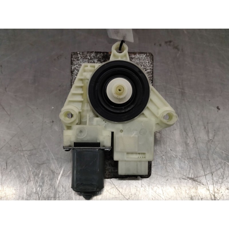 Recambio de motor elevalunas trasero izquierdo para skoda fabia iii (nj3) 1.4 tdi referencia OEM IAM 6V0959811A  