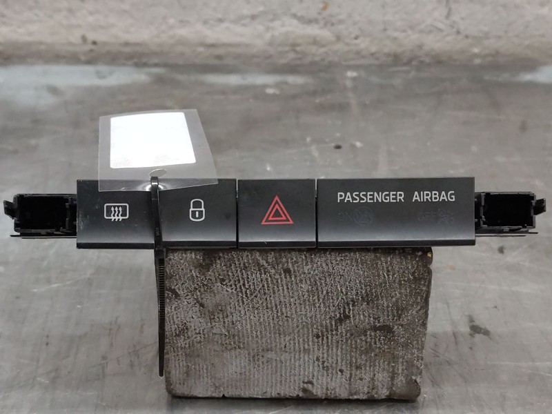 Recambio de warning para skoda fabia iii (nj3) 1.4 tdi referencia OEM IAM 6V0927132  