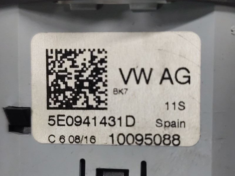 Recambio de mando luces para skoda fabia iii (nj3) 1.4 tdi referencia OEM IAM 5E094131D  