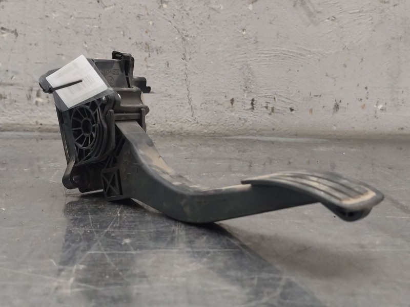 Recambio de pedal acelerador para peugeot 308 active referencia OEM IAM 86ET34  