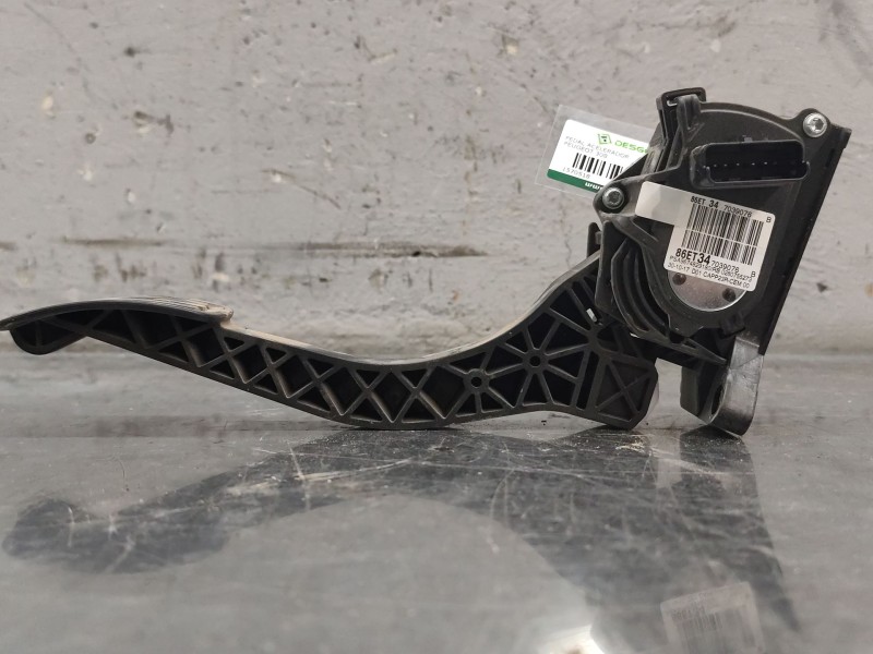 Recambio de pedal acelerador para peugeot 308 active referencia OEM IAM 86ET34  