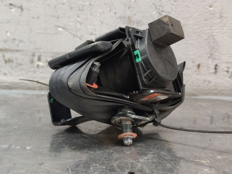 Recambio de cinturon seguridad trasero izquierdo para hyundai i30 (gd) 1.6 crdi referencia OEM IAM   