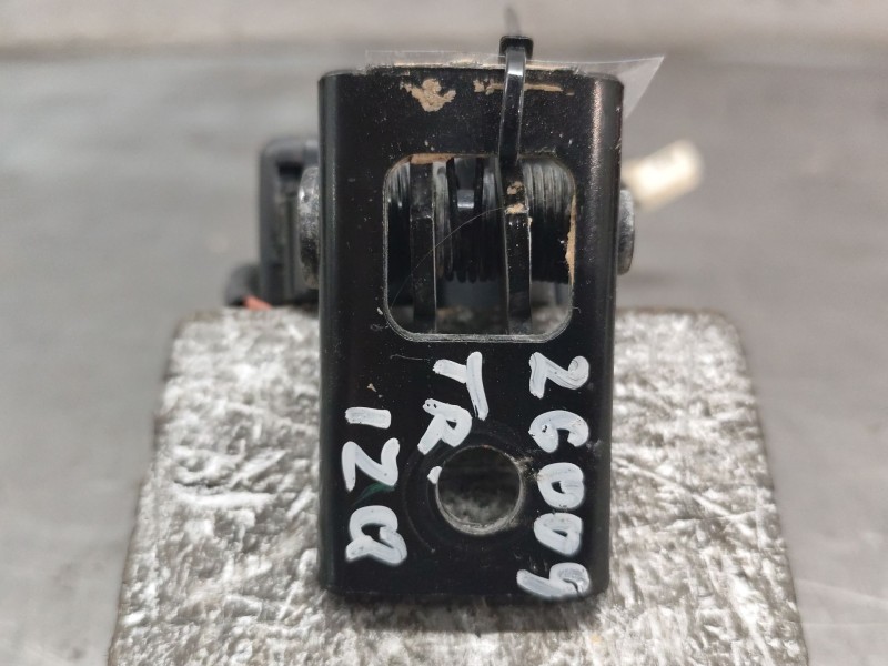 Recambio de enganche de cinturon trasero izquierdo para hyundai i30 (gd) 1.6 crdi referencia OEM IAM   