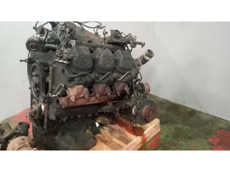 Recambio de despiece motor para mercedes trucks bus atlas referencia OEM IAM OM441LAI/II  