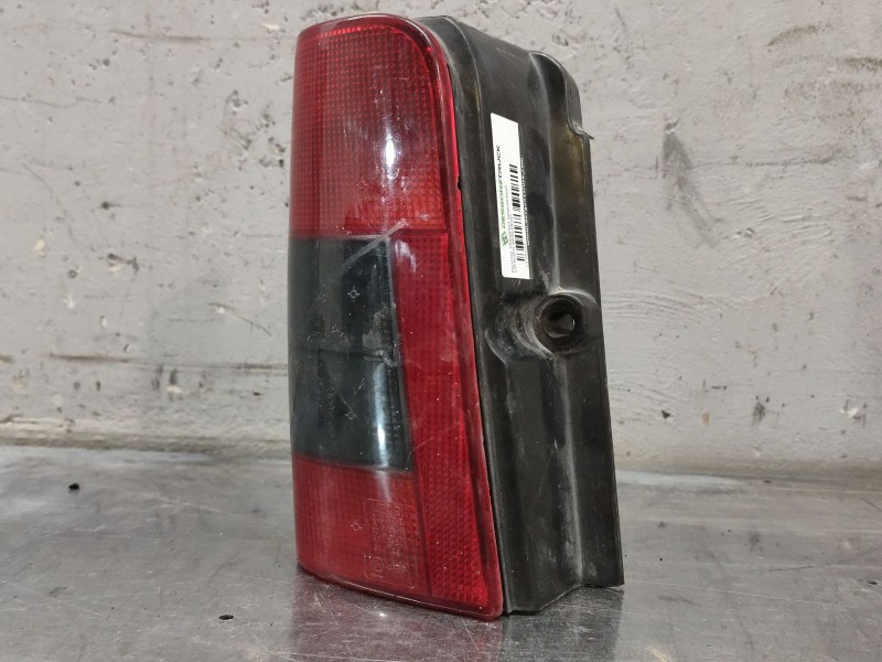 Recambio de piloto trasero izquierdo para citroën berlingo 1.9 d cumbre familiar referencia OEM IAM   