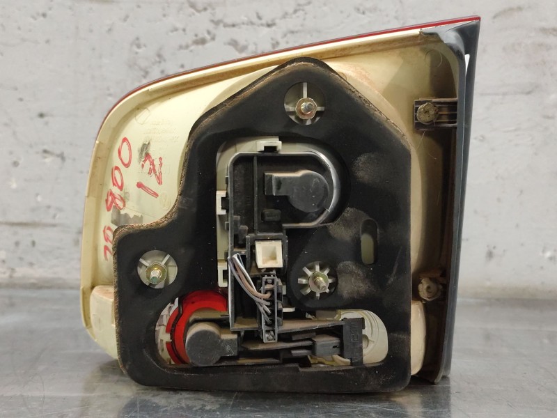 Recambio de piloto trasero izquierdo interior para volkswagen touareg (7l6) tdi v10 referencia OEM IAM   