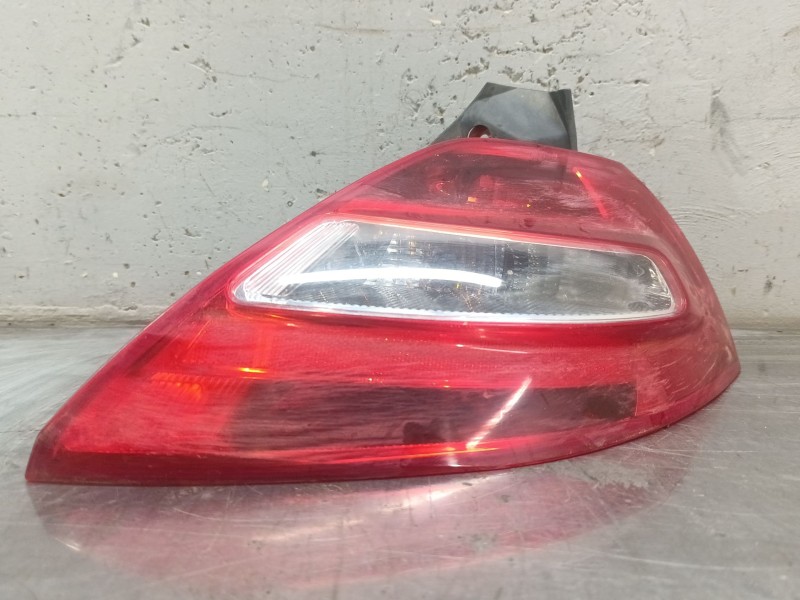 Recambio de piloto trasero derecho para renault megane ii (bm0/1_, cm0/1_) 1.9 dci referencia OEM IAM   