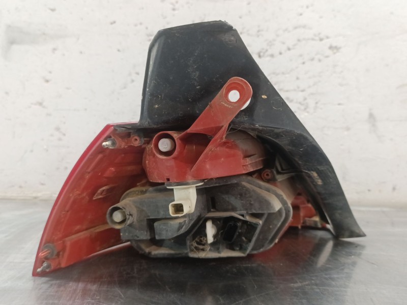 Recambio de piloto trasero derecho para renault megane ii (bm0/1_, cm0/1_) 1.9 dci referencia OEM IAM   