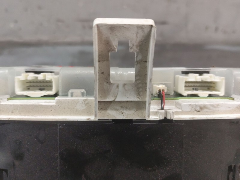 Recambio de cuadro instrumentos para mazda 3 berlina (bk) 1.6 crdt active referencia OEM IAM BP4K55430  