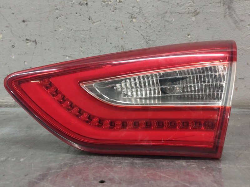 Recambio de piloto trasero derecho interior para hyundai i30 (gd) 1.6 crdi referencia OEM IAM   