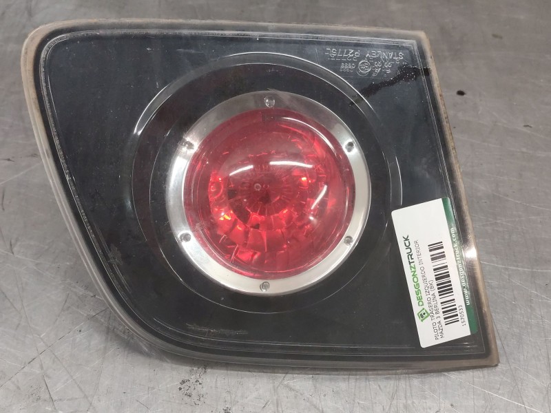 Recambio de piloto trasero izquierdo interior para mazda 3 berlina (bk) 1.6 crdt active referencia OEM IAM   