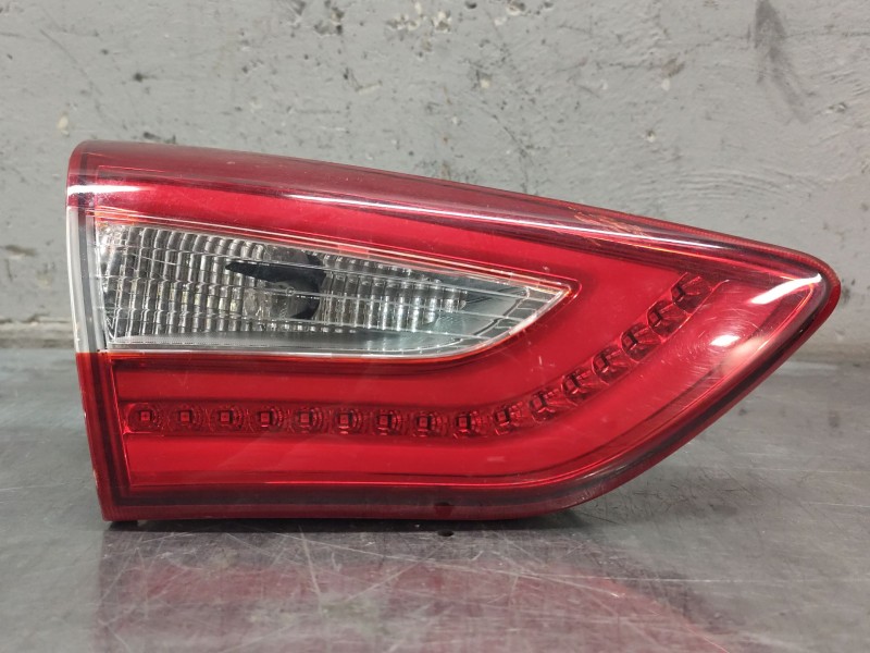 Recambio de piloto trasero izquierdo interior para hyundai i30 (gd) 1.6 crdi referencia OEM IAM   