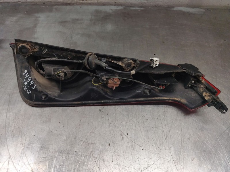 Recambio de piloto trasero izquierdo para nissan note (e11, ne11) 1.5 dci referencia OEM IAM   