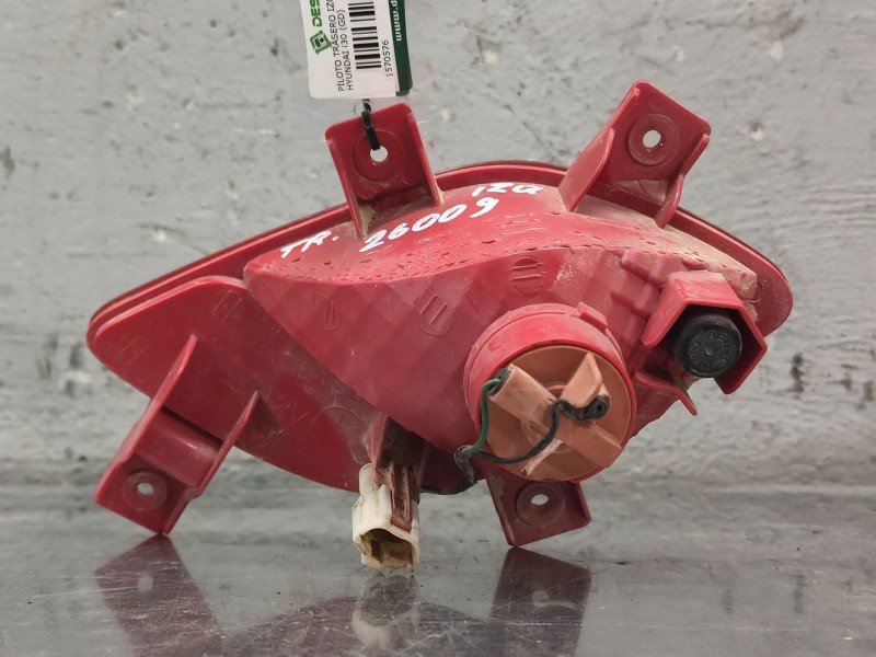 Recambio de piloto trasero izquierdo paragolpes para hyundai i30 (gd) 1.6 crdi referencia OEM IAM   