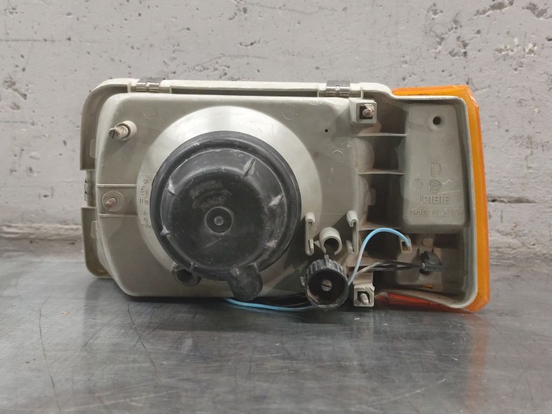 Recambio de faro derecho para seat marbella 0.9 referencia OEM IAM   