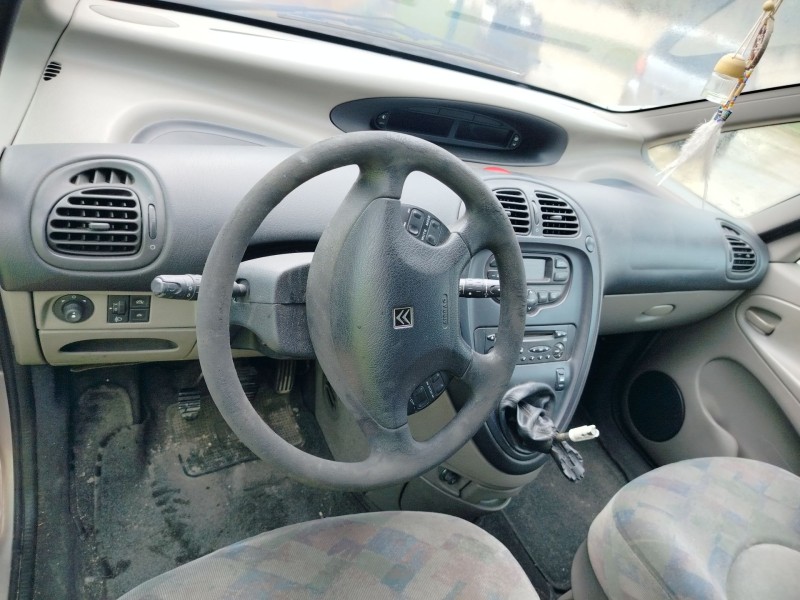 citroën xsara picasso del año 2000