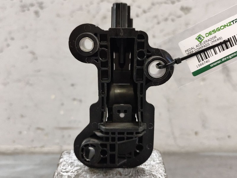 Recambio de pedal acelerador para jeep compass (mk49) 2.2 crd referencia OEM IAM 04891585AD  