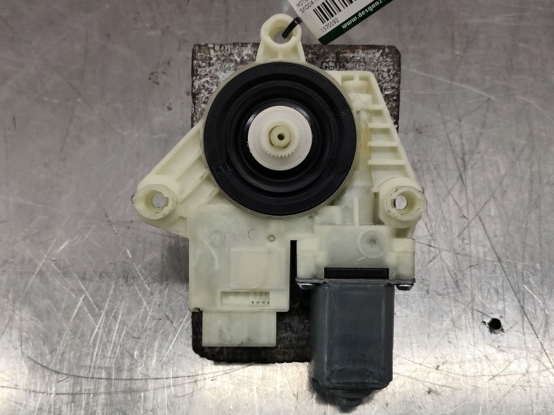 Recambio de motor elevalunas trasero derecho para skoda fabia iii (nj3) 1.4 tdi referencia OEM IAM 6V0959812A  