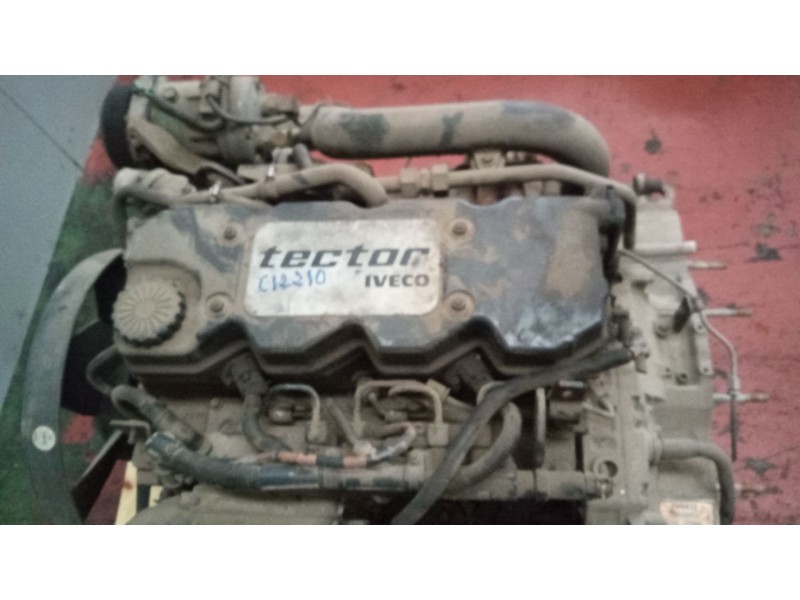 Recambio de despiece motor para iveco eurocargo 05.03  3.9 diesel referencia OEM IAM F4AE0481A  