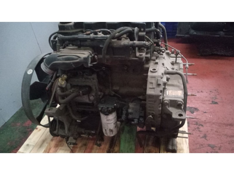 Recambio de despiece motor para iveco eurocargo 05.03  3.9 diesel referencia OEM IAM F4AE0481A  